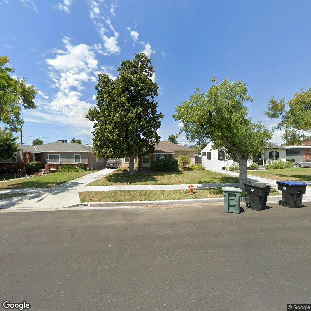 photo of 2141 N MANNING ST BURBANK CA 91505