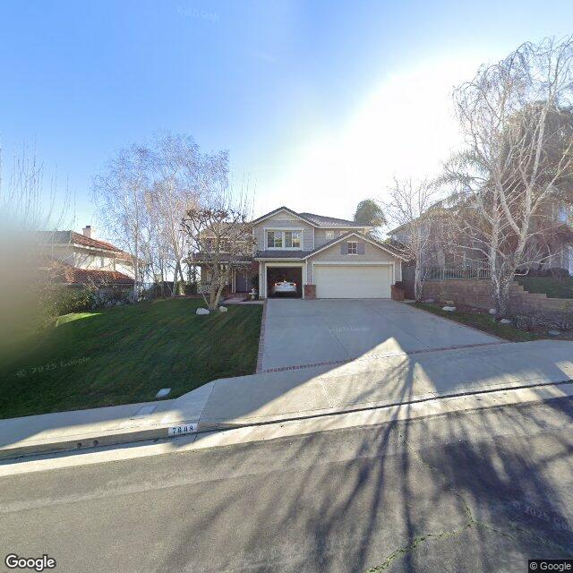 photo of 7608 PENOBSCOT DR LOS ANGELES CA 91304