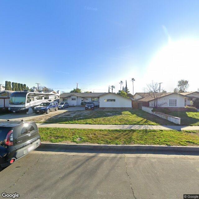 photo of 7910 GLADE AVE LOS ANGELES CA 91304