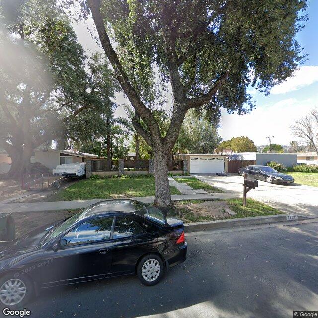 photo of 7839 KENTLAND AVE LOS ANGELES CA 91304