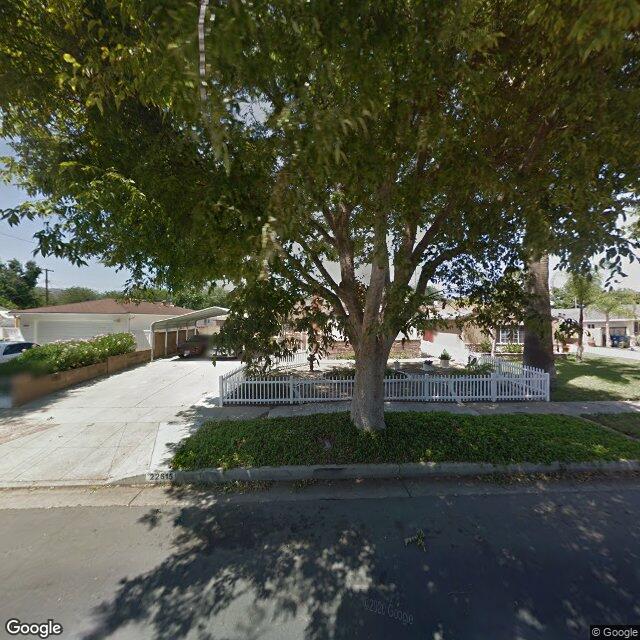 photo of 22615 CANTARA ST LOS ANGELES CA 91304