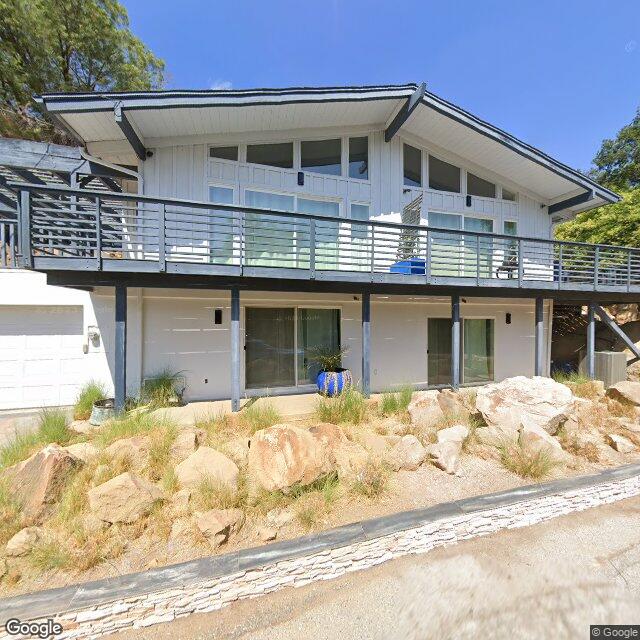 photo of 8657 VALLEY FLORES DR LOS ANGELES CA 91304