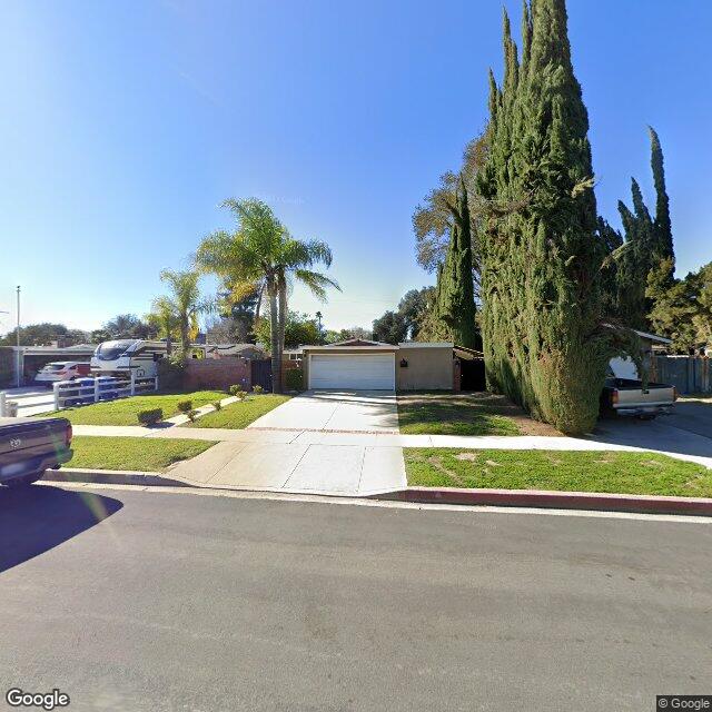 photo of 7851 CAPISTRANO AVE LOS ANGELES CA 91304