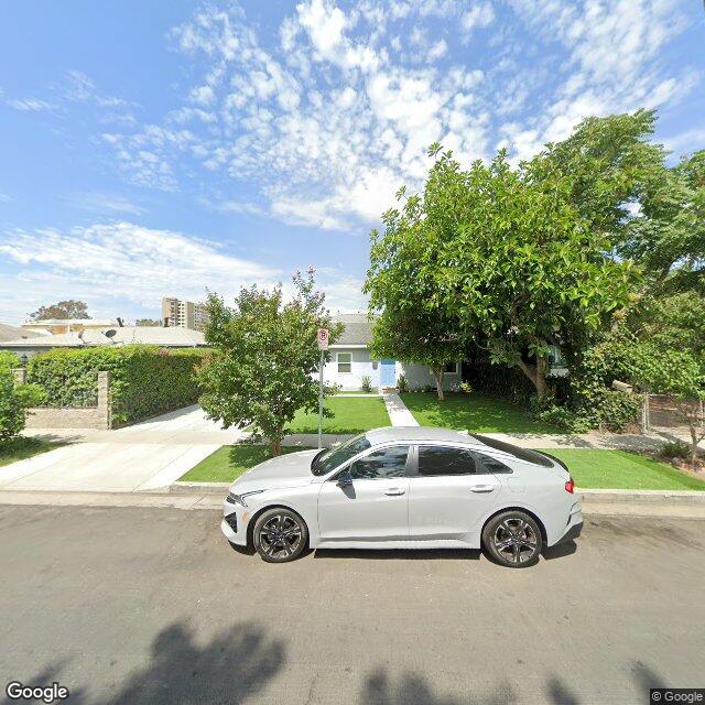 photo of 5255 CLEON AVE LOS ANGELES CA 91601