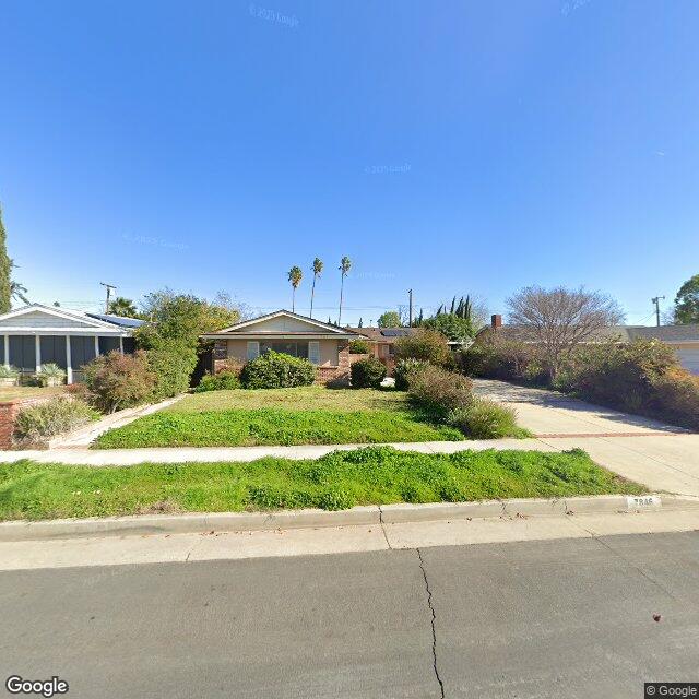photo of 7846 FAUST AVE LOS ANGELES CA 91304