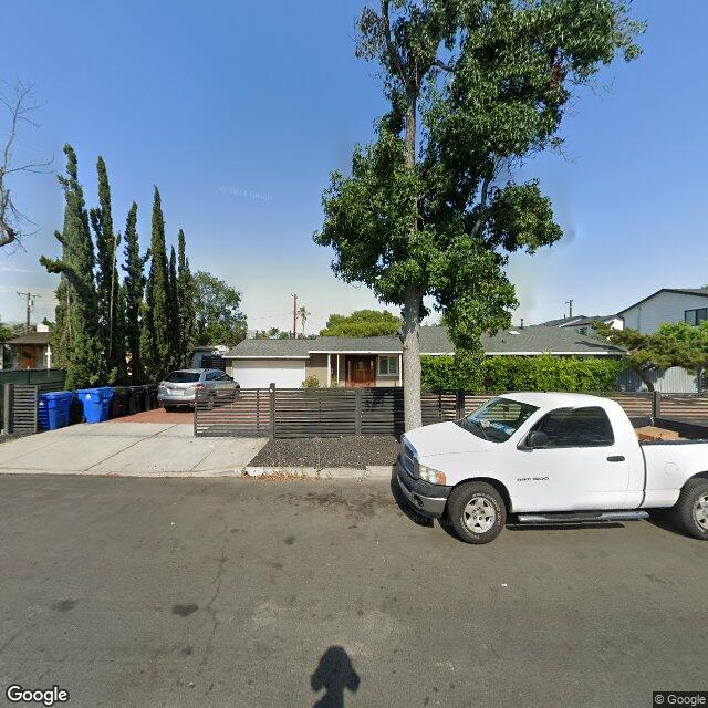 photo of 5836 CRANER AVE LOS ANGELES CA 91601