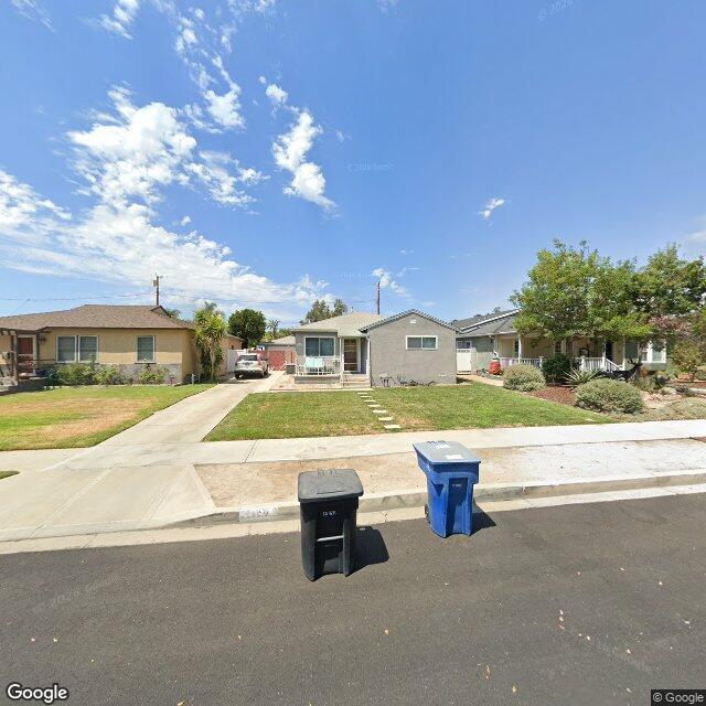 photo of 2141 N ROSE ST BURBANK CA 91505