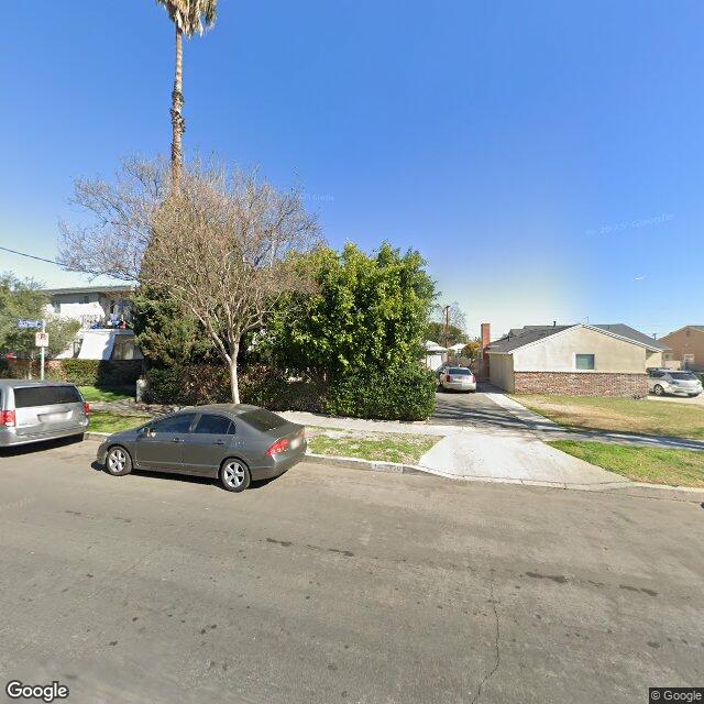 photo of 6658 CLEON AVE LOS ANGELES CA 91606