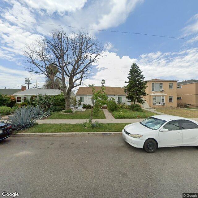 photo of 5627 AUCKLAND AVE LOS ANGELES CA 91601