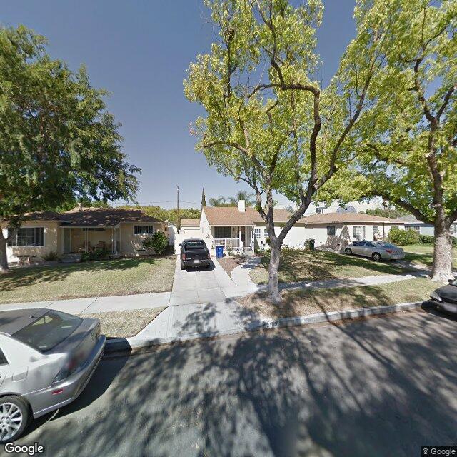 photo of 2105 N EVERGREEN ST BURBANK CA 91505