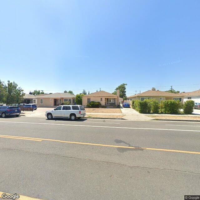 photo of 6445 CLYBOURN AVE LOS ANGELES CA 91606