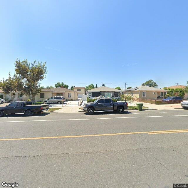 photo of 6435 CLYBOURN AVE LOS ANGELES CA 91606