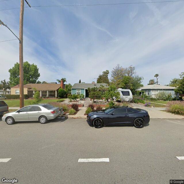 photo of 5511 CLYBOURN AVE LOS ANGELES CA 91601