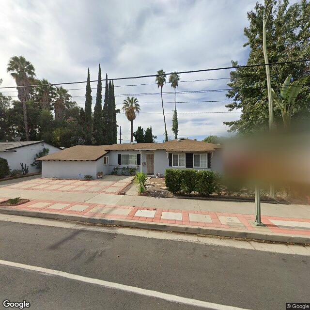 photo of 7643 FALLBROOK AVE LOS ANGELES CA 91304
