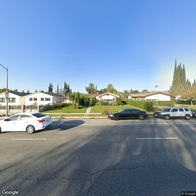 photo of 7935 FALLBROOK AVE LOS ANGELES CA 91304