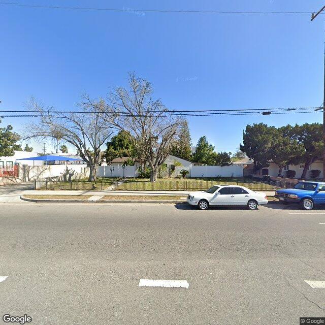 photo of 8224 FALLBROOK AVE LOS ANGELES CA 91304