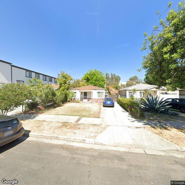 photo of 5316 SATSUMA AVE LOS ANGELES CA 91601