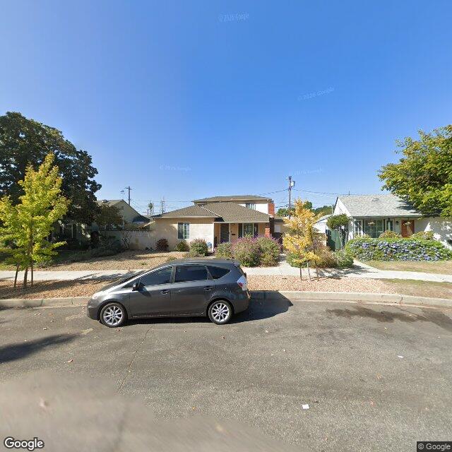 photo of 5915 AUCKLAND AVE LOS ANGELES CA 91601