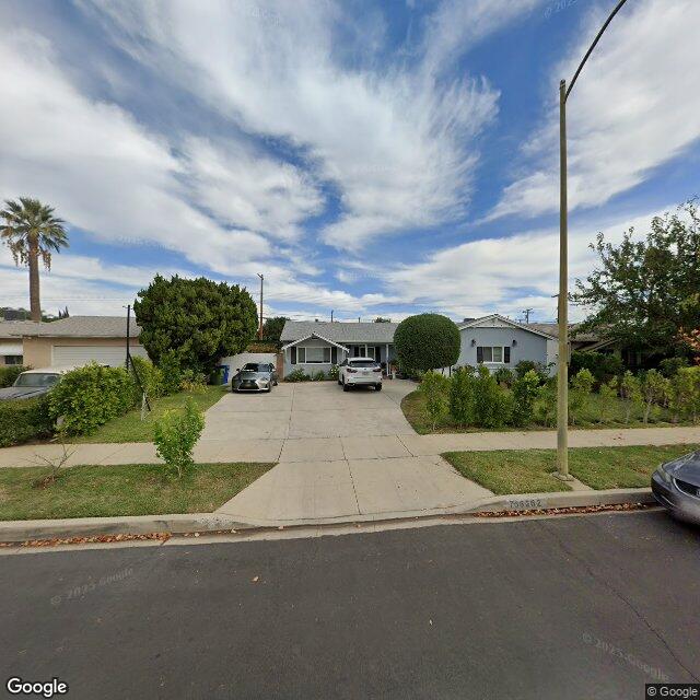 photo of 7662 MINSTREL AVE LOS ANGELES CA 91304