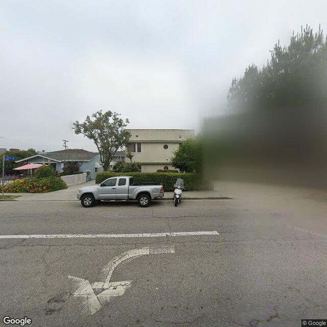 photo of 10900 CAMARILLO ST LOS ANGELES CA 91602