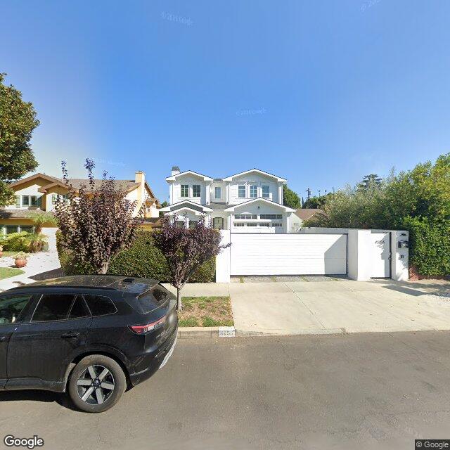 photo of 4256 RIVERTON AVE LOS ANGELES CA 91602