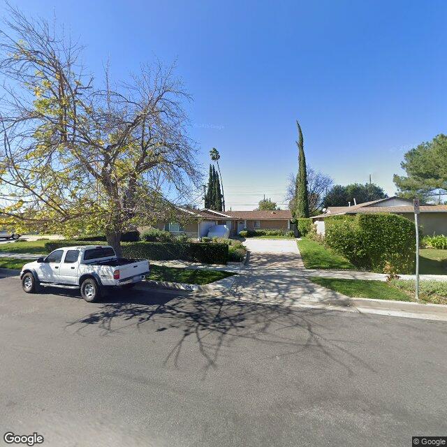 photo of 7949 MAYNARD AVE LOS ANGELES CA 91304