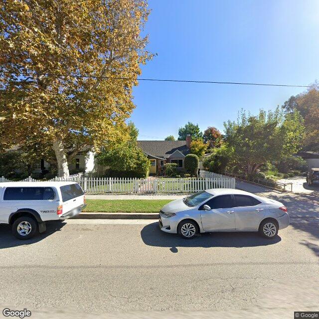 photo of 4548 FORMAN AVE LOS ANGELES CA 91602