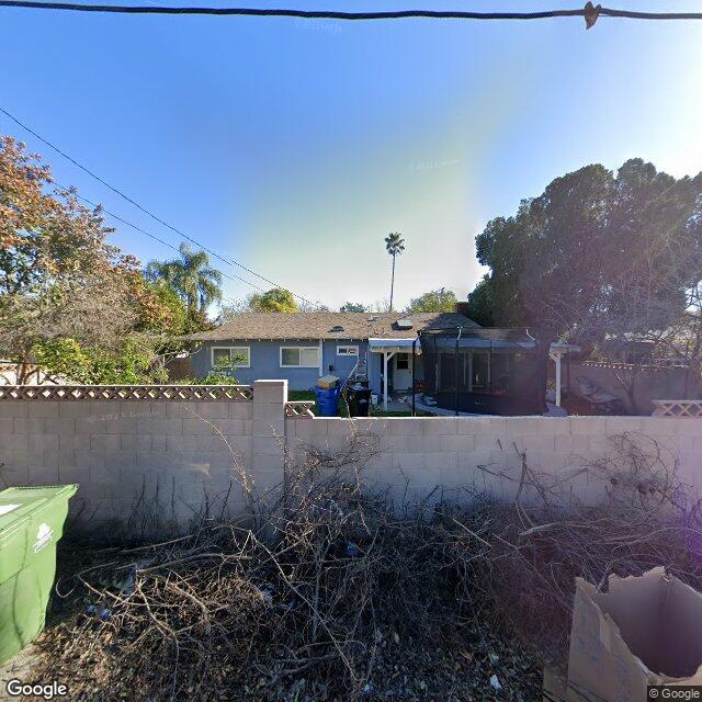 photo of 7851 NITA AVE LOS ANGELES CA 91304