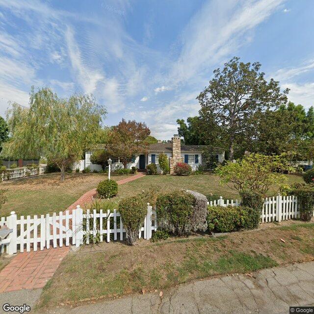 photo of 4654 PLACIDIA AVE LOS ANGELES CA 91602