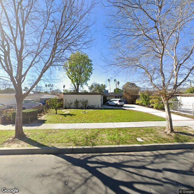 photo of 7841 SALE AVE LOS ANGELES CA 91304