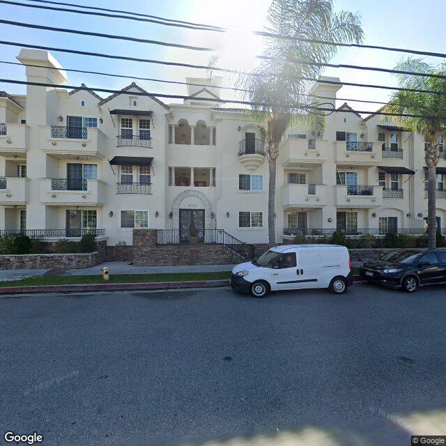 photo of 10740 MOORPARK ST 203 LOS ANGELES CA 91602