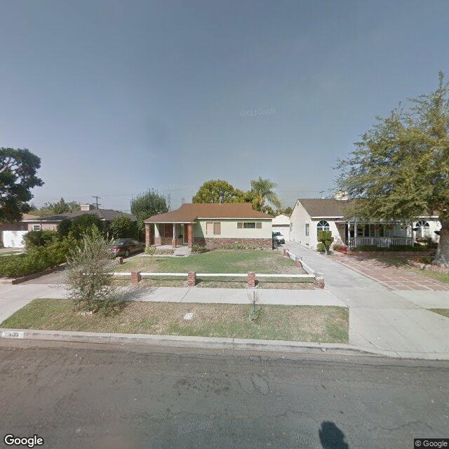 photo of 6133 RIVERTON AVE LOS ANGELES CA 91606