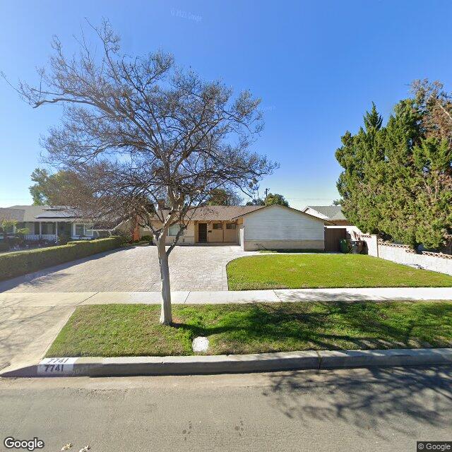 photo of 7741 CAPISTRANO AVE LOS ANGELES CA 91304