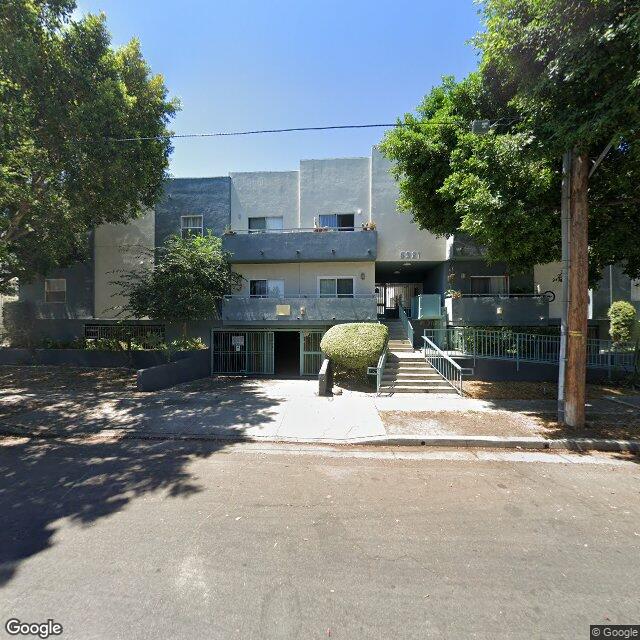 photo of 5321 HARMONY DR LOS ANGELES CA 91601