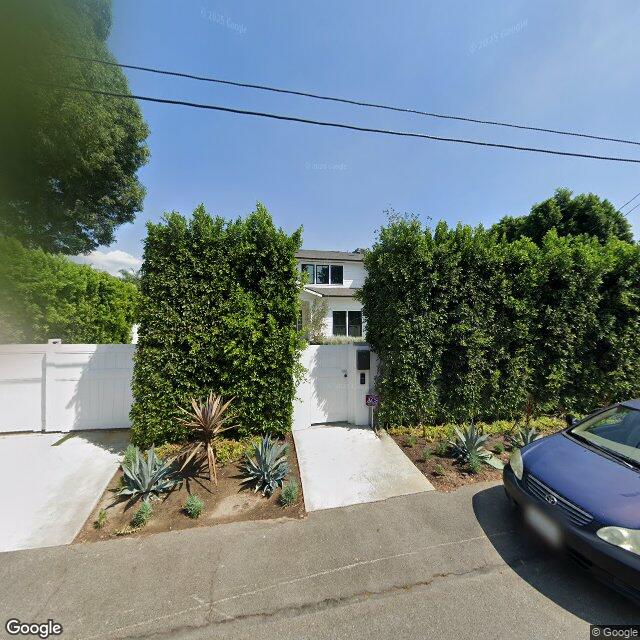 photo of 4650 FORMAN AVE LOS ANGELES CA 91602