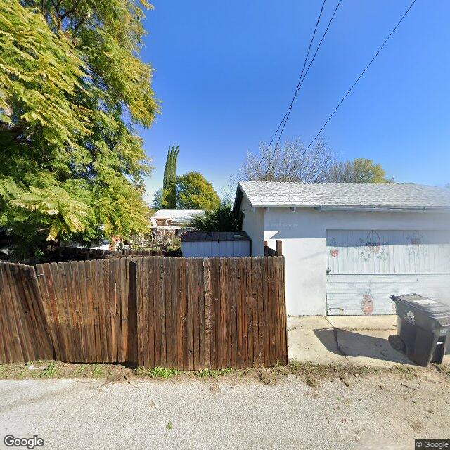 photo of 7916 QUIMBY AVE LOS ANGELES CA 91304