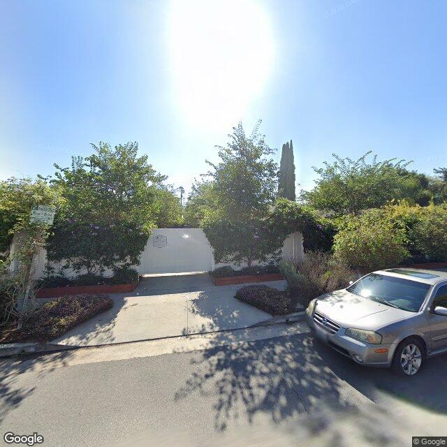 photo of 10926 LANDALE ST LOS ANGELES CA 91602