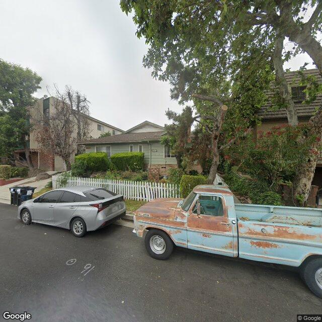 photo of 10611 LANDALE ST LOS ANGELES CA 91602