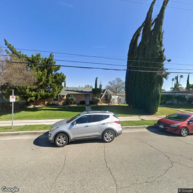photo of 7966 WOODLAKE AVE LOS ANGELES CA 91304