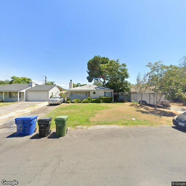 photo of 5112 AUCKLAND AVE LOS ANGELES CA 91601