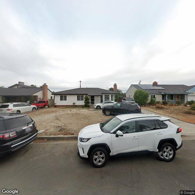 photo of 7837 SATSUMA AVE LOS ANGELES CA 91352