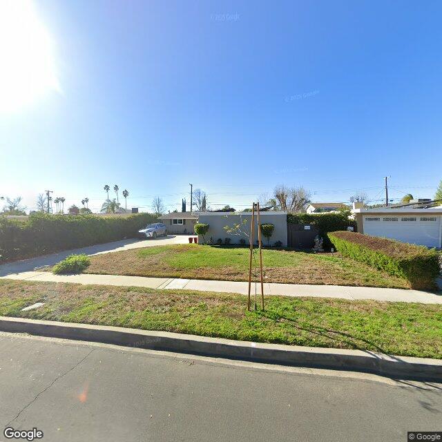 photo of 7911 SALE AVE LOS ANGELES CA 91304
