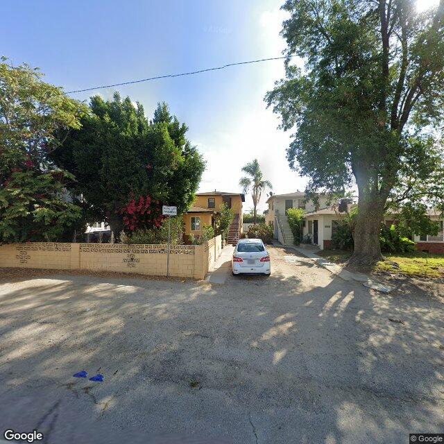photo of 5906 VINELAND AVE LOS ANGELES CA 91601