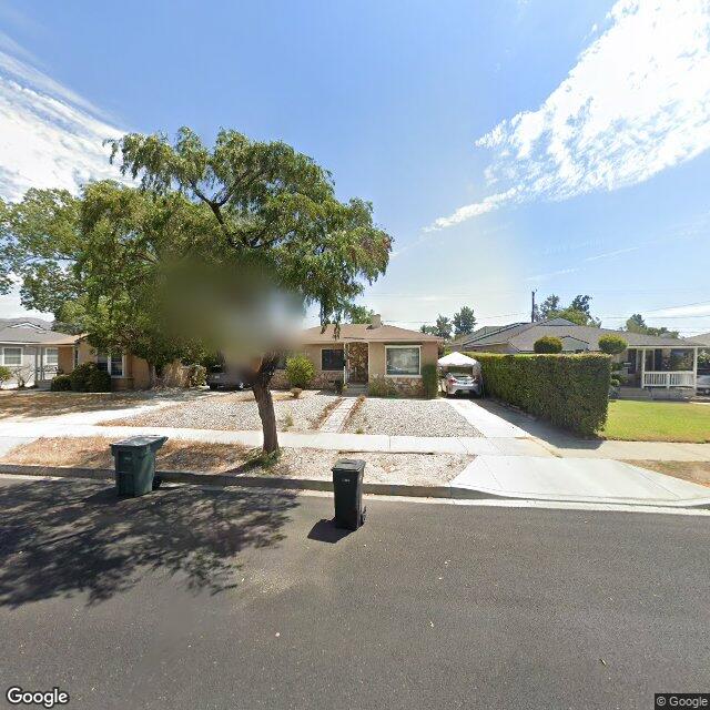 photo of 2124 N ROSE ST BURBANK CA 91505