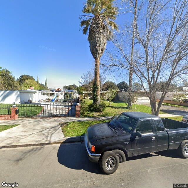 photo of 7926 SALE AVE LOS ANGELES CA 91304