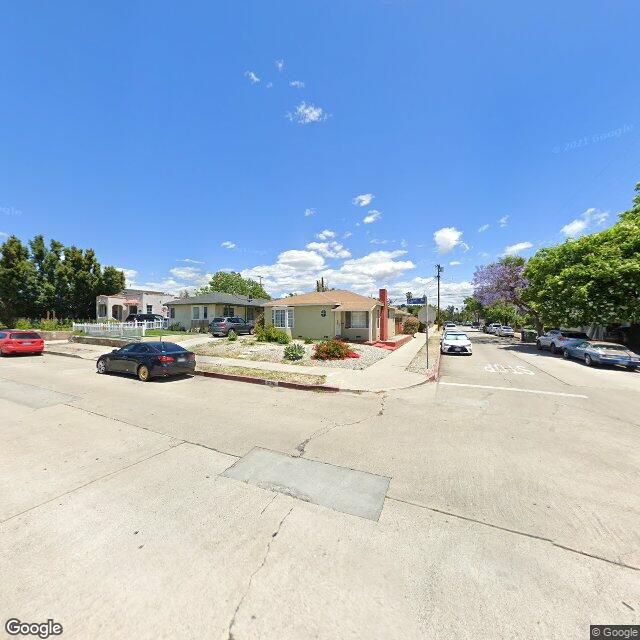 photo of 5702 CRANER AVE LOS ANGELES CA 91601