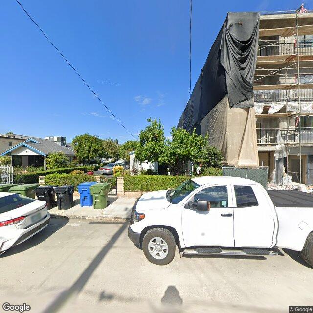 photo of 10857 BLIX ST LOS ANGELES CA 91602