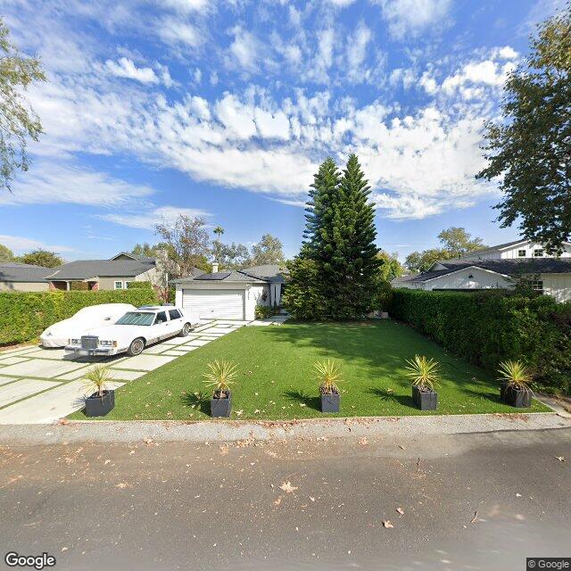 photo of 4842 PLACIDIA AVE LOS ANGELES CA 91601