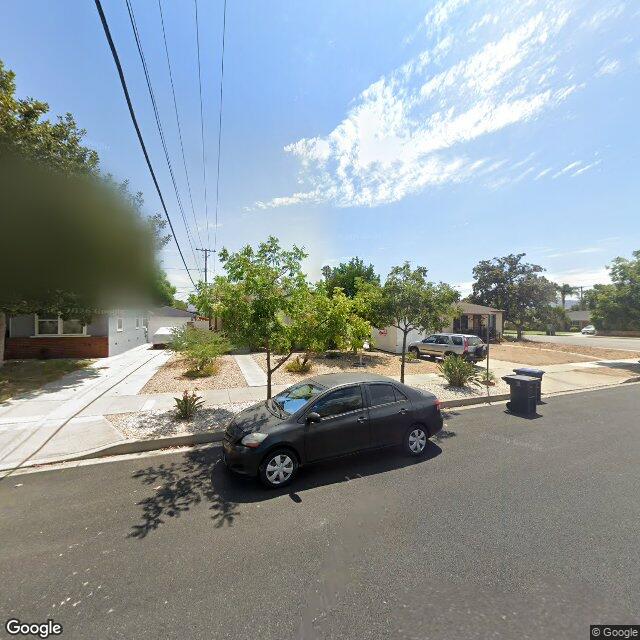 photo of 2104 N VALLEY ST BURBANK CA 91505