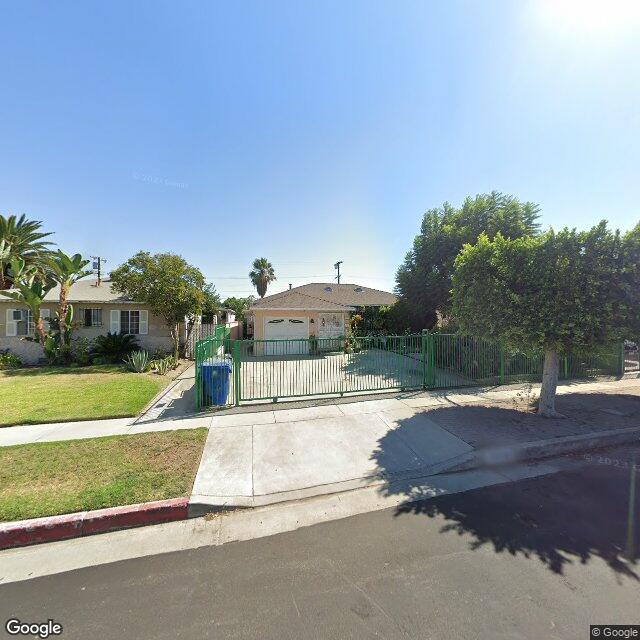 photo of 10806 LULL ST LOS ANGELES CA 91352